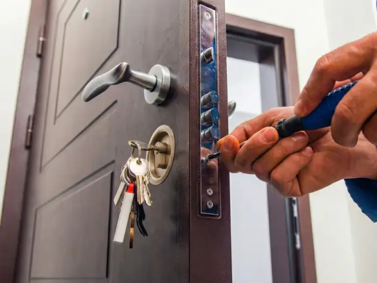 Porta blindada em Itapevi – instalação e manutenção